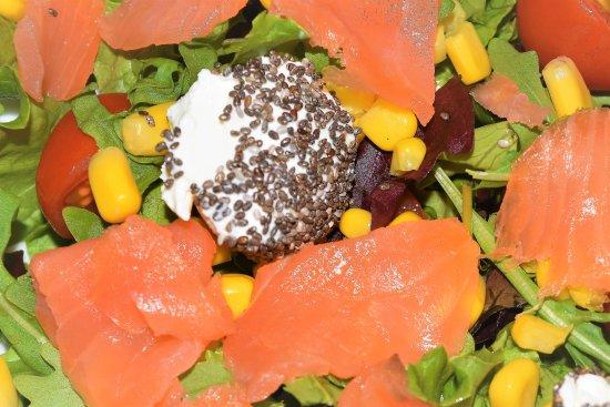 Al-Bravo Cafe & Shop